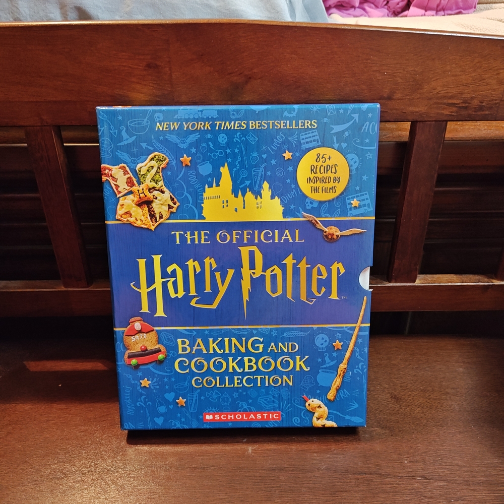 Official Harry Potter Baking and Cookbook Collection by Joanna Farrow (2024,...
